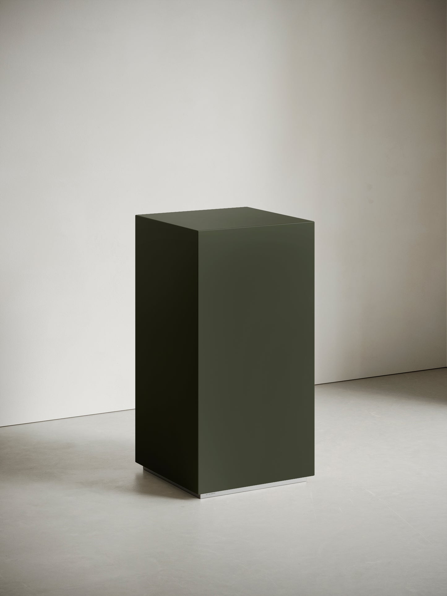 Display Columns | Military Green