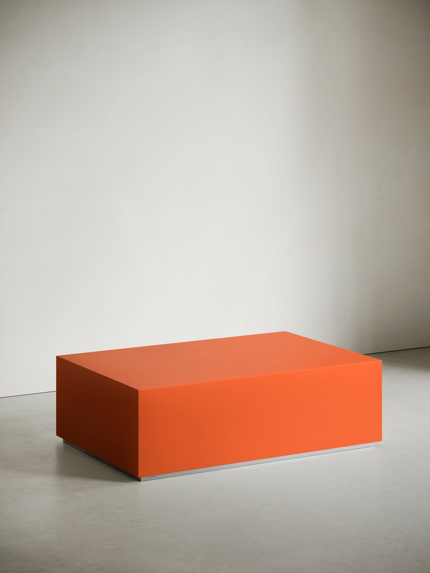 Coffee tables | Classic Orange
