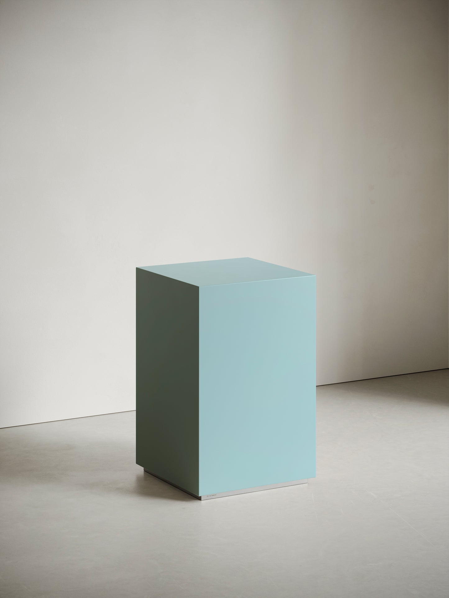 Display Columns | Light Blue