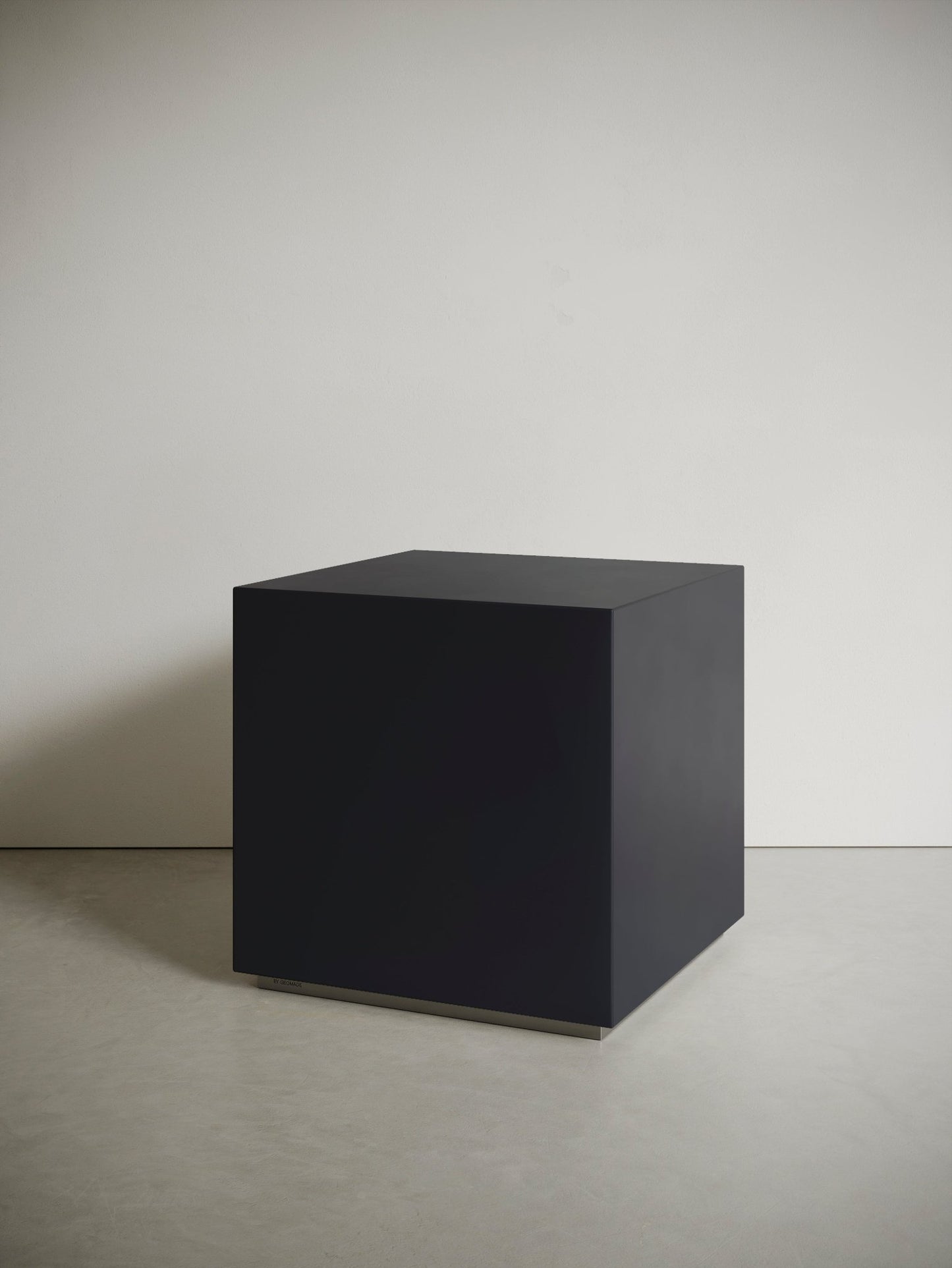 Stoliki boczne/nocne | Architektoniczny Czarny - BY GEOMADE