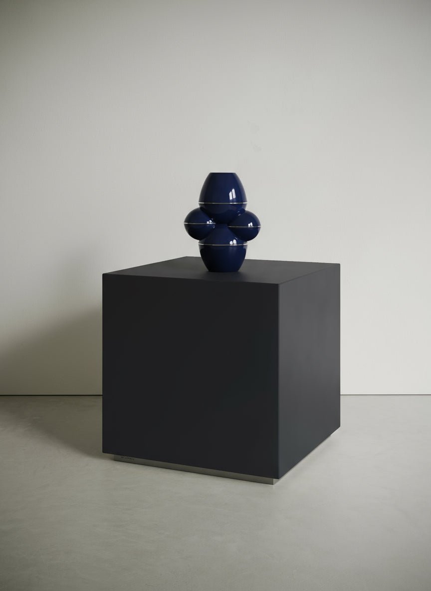 Stoliki boczne/nocne | Architektoniczny Czarny - BY GEOMADE